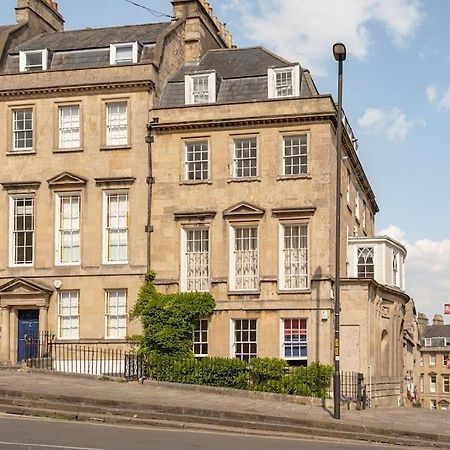 Spacious Apartment - 5 Minutes Walk To Bath Abbey Екстериор снимка